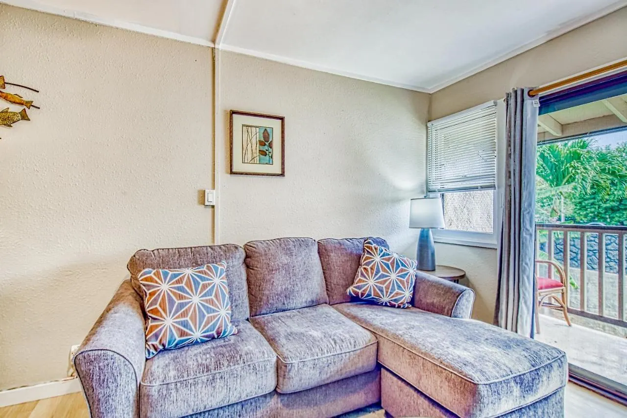 The Spinnaker D122 Lahaina Hotel
